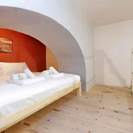 Duplex In Heart Of Dom wakacyjny Rzym