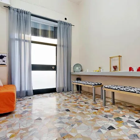 Dom wakacyjny Duplex In Heart Of